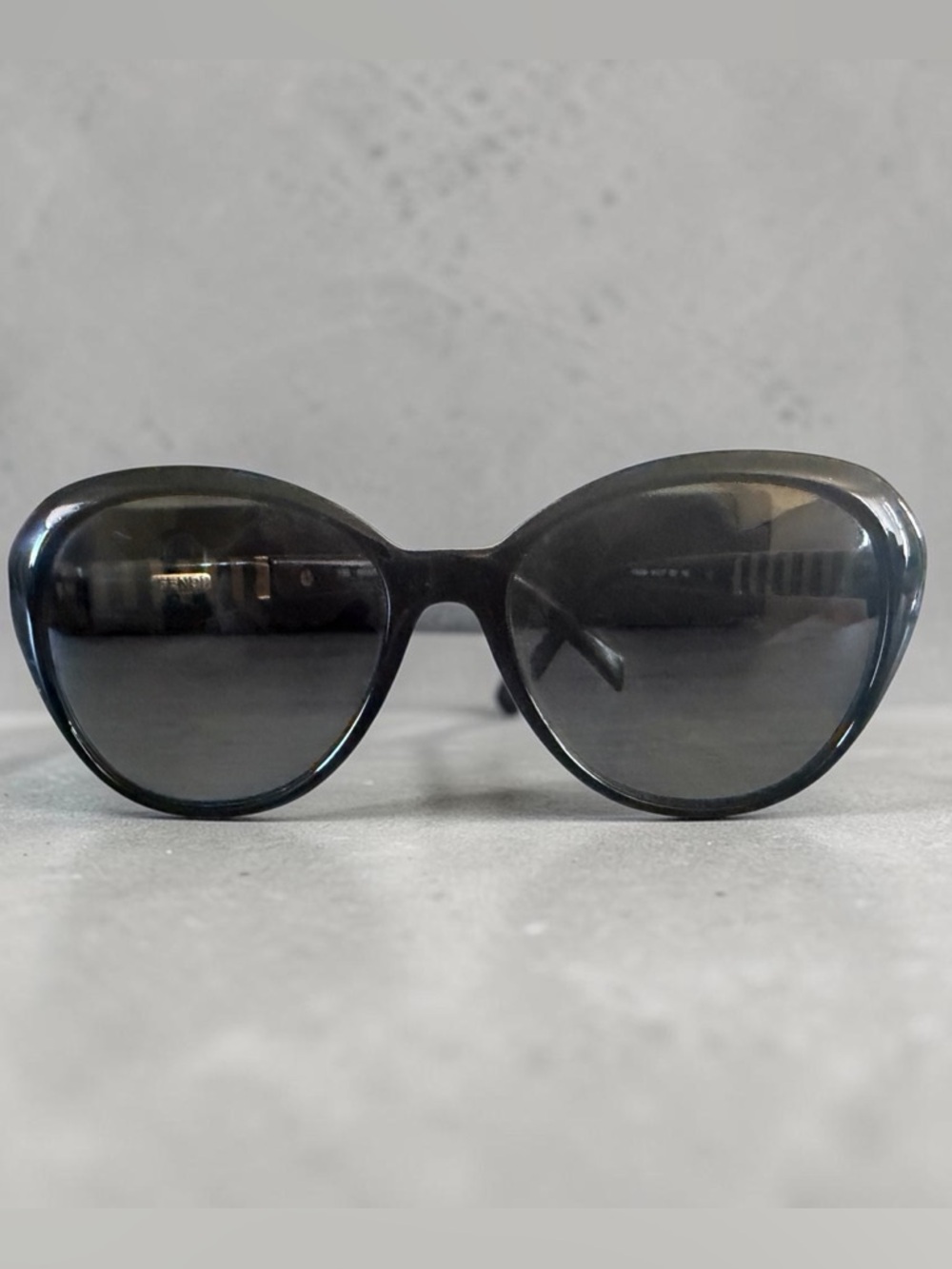 Fendi Black Oversized Cat-Eye Sunglasses